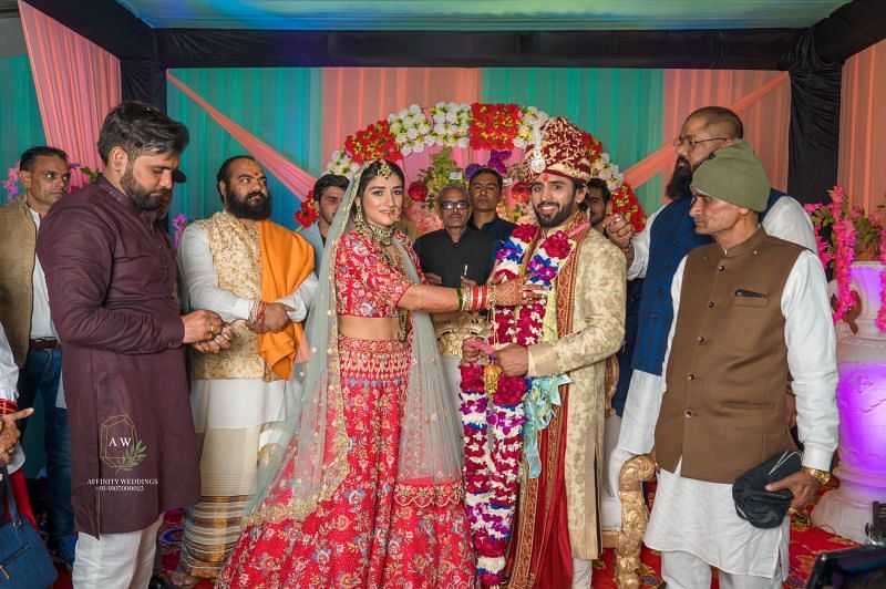 Bajrang Punia and Sangeeta Phogat at their marriage (Credits: Twitter/@BajrangPunia)