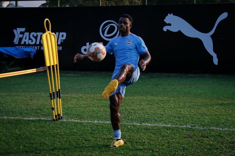 Bartholomew Ogbeche during a training session (Image Courtesy: Twitter/@MumbaiCityFC)