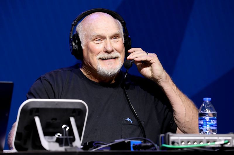 Hall of Fame quarterback turned TV personality Terry Bradshaw