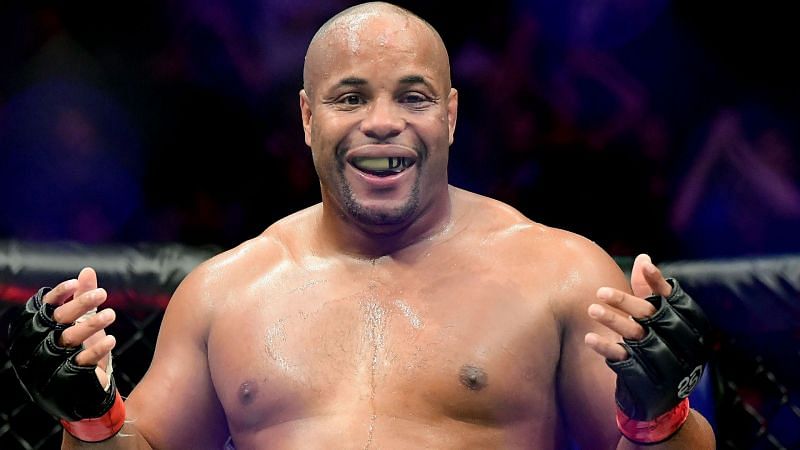 Daniel Cormier Has High Praise For Ufc S December 19th Fight Night Card