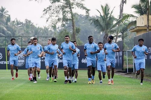 Mumbai City FC players undergoing training (Image - Mumbai City FC Twitter)