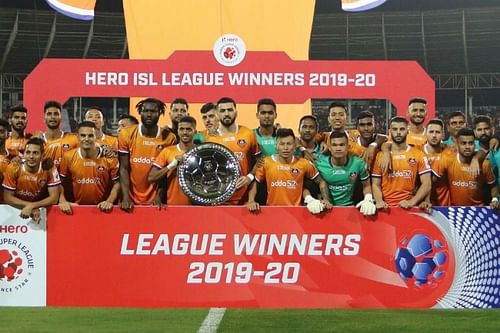 FC Goa with the ISL League Winners' Shield