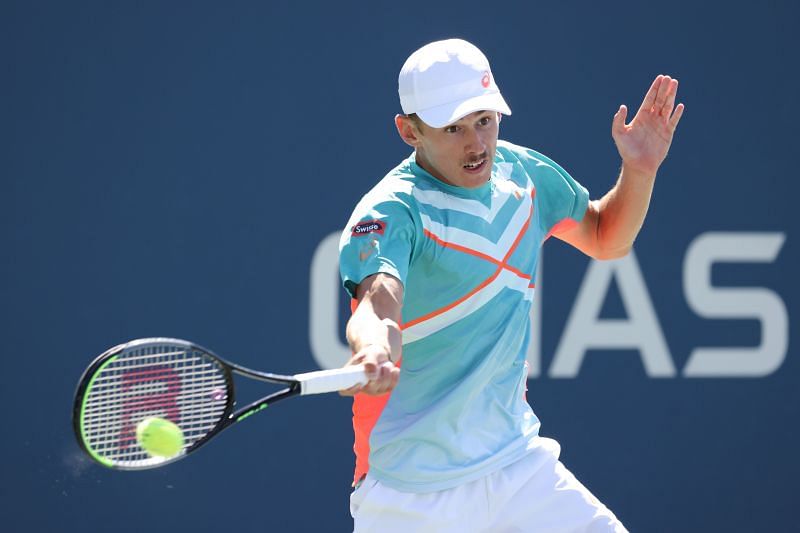 Alex de Minaur hits a forehand