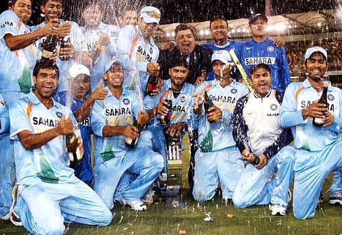 India beat Australia to lift the CB series trophy (Image Credit: ESPN Cricinfo)