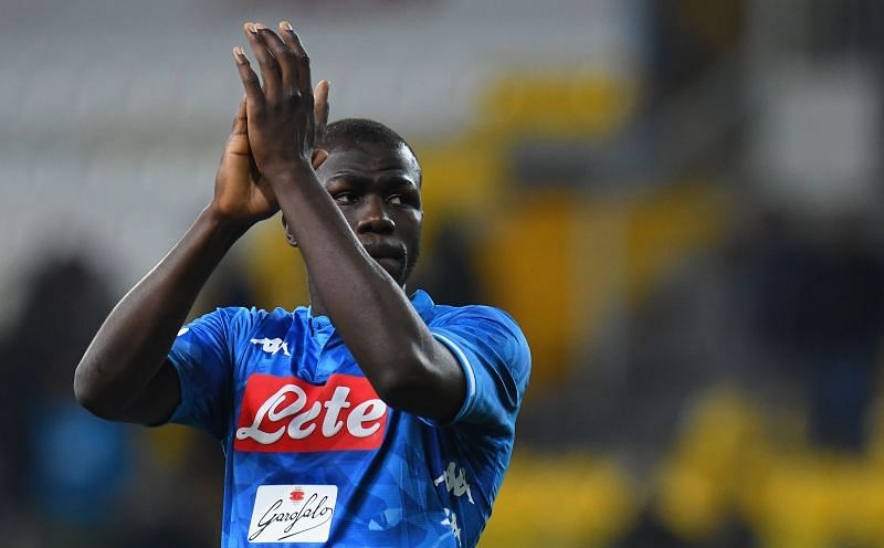 Chelsea have their sights on Kalidou Koulibaly, one of the best defenders in the world.