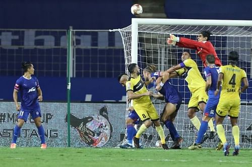 Gurpreet was crucial in the first goalless draw of the season. (Image courtesy: ISL Media)