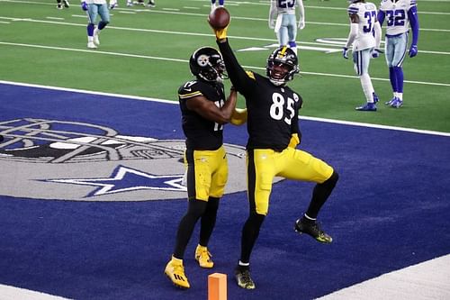 Pittsburgh Steelers tight end Eric Ebron (#85)