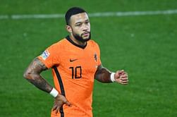 Barcelona target Memphis Depay admits he would like to play for the club