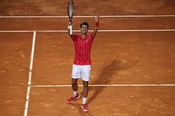 "Novak Djokovic is a person who needs to be loved" - Henri Leconte