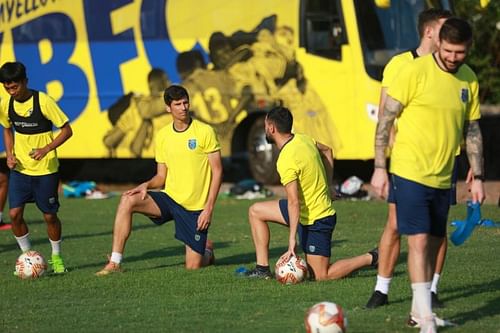 Kerala Blasters players training