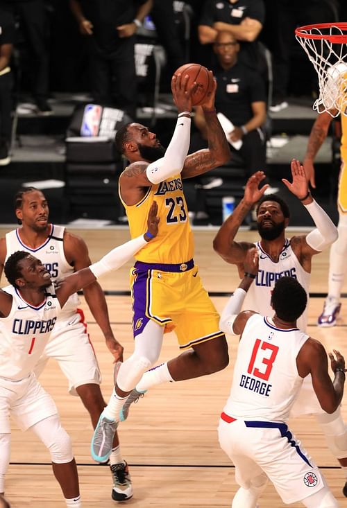 Los Angeles Clippers v Los Angeles Lakers