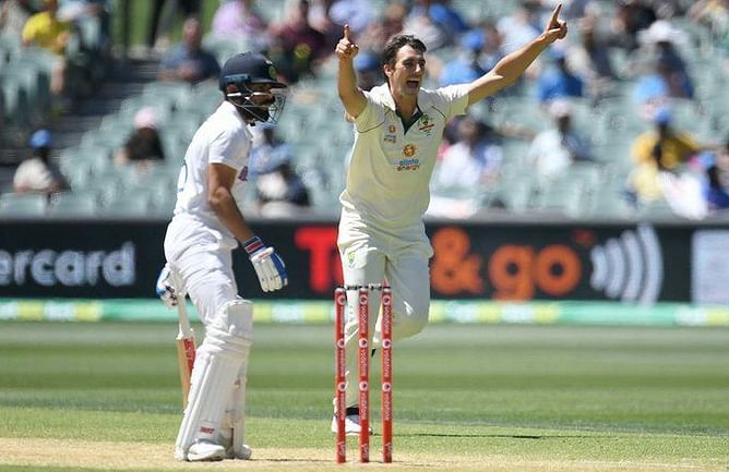 AUS vs IND - दूसरी पारी में भारतीय टीम के 36 रन पर आउट होने के बाद रवि शास्त्री हुए ट्रोल