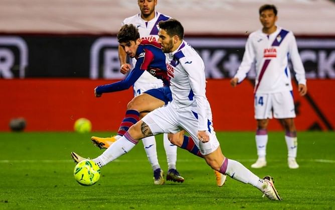 Messi-less Barcelona drop points again as Eibar punish Blaugrana’s wastefulness