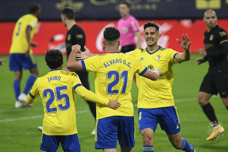 Barcelona lost again as Cadiz made history