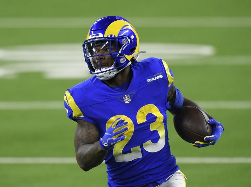 Los Angeles Rams looks to fight off the New York Jets in Week 15