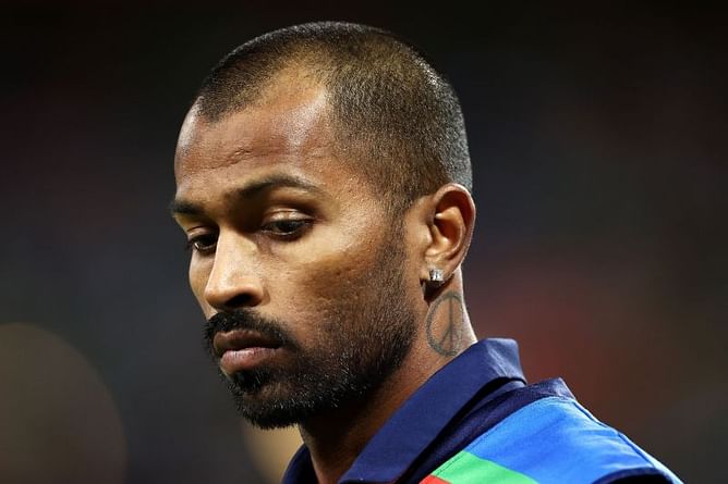 IND v AUS 2020: 'Hardik Pandya helps the Indian team walk a bit taller' - Shane Warne