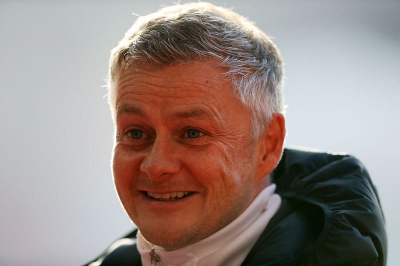 Ole Gunnar Solskjaer&#039;s latest comments suggest he disagrees with Roy Keane regarding the latter&#039;s criticism of Fred