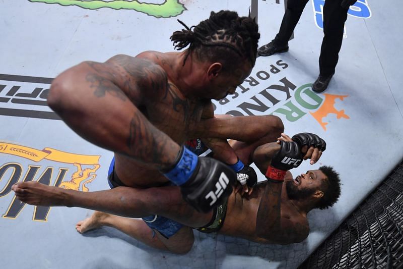 Former NFL star Greg Hardy features on this weekend&#039;s UFC undercard.