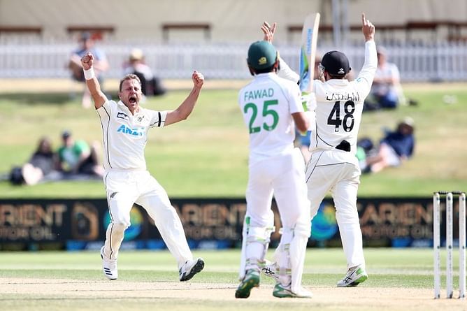Neil Wagner ruled out of the second Test against Pakistan after bowling with broken toes