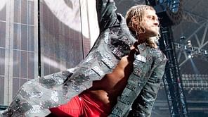 5 current WWE Superstars who have creative control