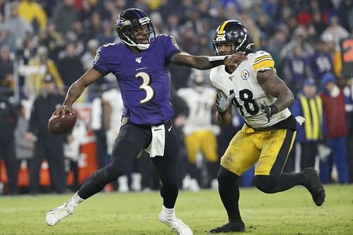 Pittsburgh Steelers v Baltimore Ravens