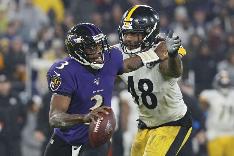 Pittsburgh Steelers&#039; Bud Dupree gets acquainted with NFL MVP, Lamar Jackson of the Baltimore Ravens.
