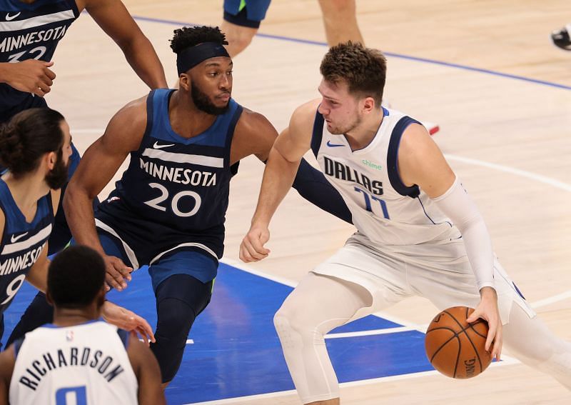 Minnesota Timberwolves v Dallas Mavericks