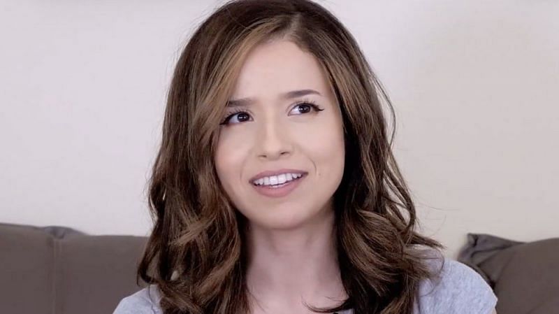Pokimane has received immense support online after she lashed out at inappropriate comments made on her rumored relationship with Fitz (Image via SVG)