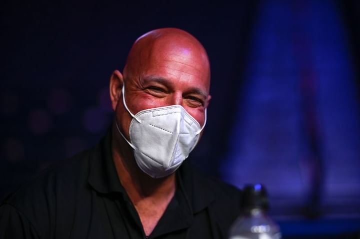 how-much-money-do-ufc-referees-make