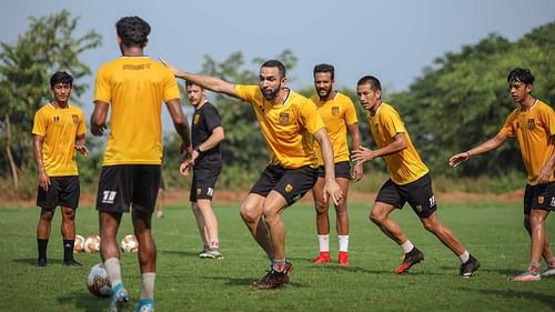 Hyderabad FC players undergoing training drills (Image - Hyderabad FC Twitter)