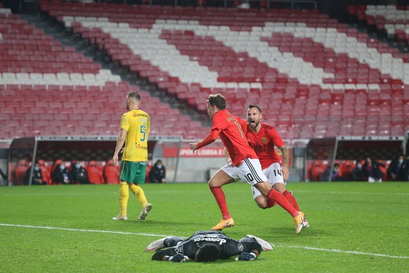 Benfica take on Standard Li&egrave;ge&nbsp;in the final group stage fixture of the UEFA Europa League