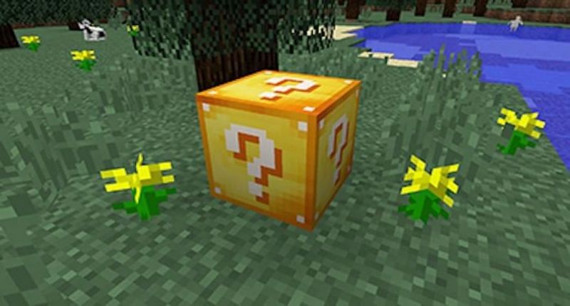 Lucky Blocks (Image via Minecraft)