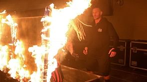 5 Things WWE subtly told us on RAW Controversial star to get a big push, 7-time Champion to return at TLC? (December 14th, 2020)