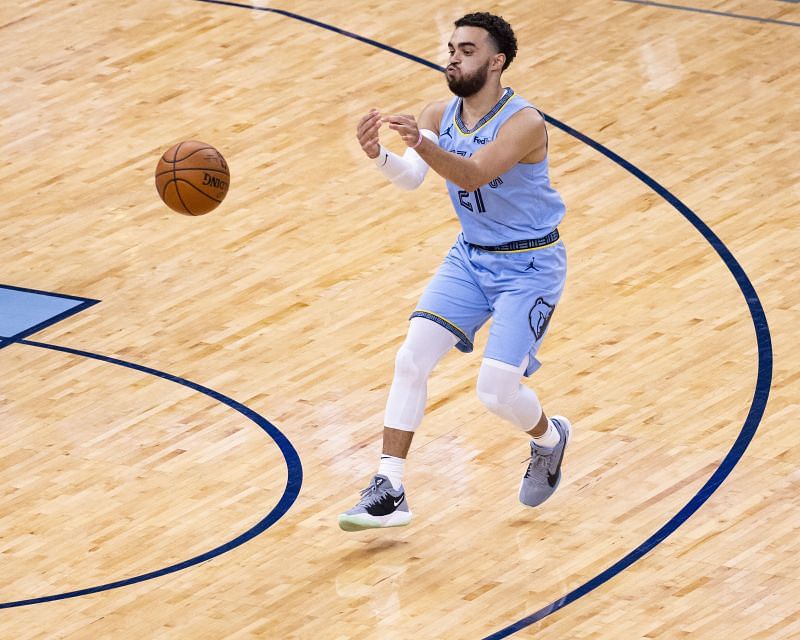 San Antonio Spurs v Memphis Grizzlies.