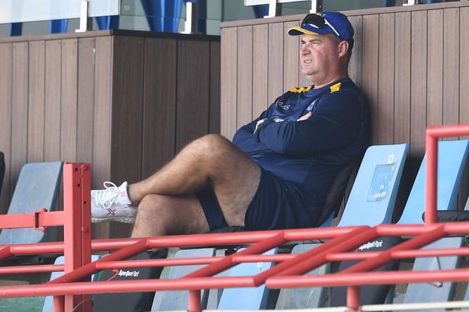 Mickey Arthur calls for ICC to allow injury subs after Sri Lanka's injury crisis