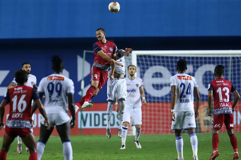 Nerijus Valskis leaping to win the ball (Courtesy-ISL)