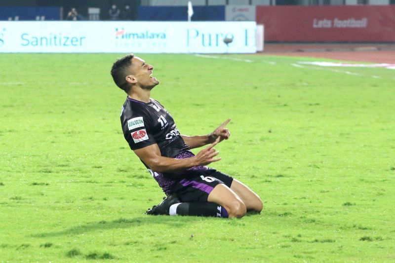 Midfielder Cole Alexander capped off a hard-working performance with a beautiful goal. Courtesy: ISL