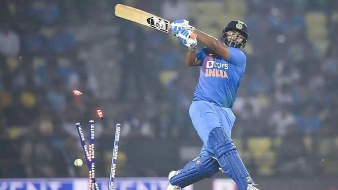 IND v AUS 2020: Rishabh Pant has only himself to blame for not being in India's white-ball squads, says Aakash Chopra