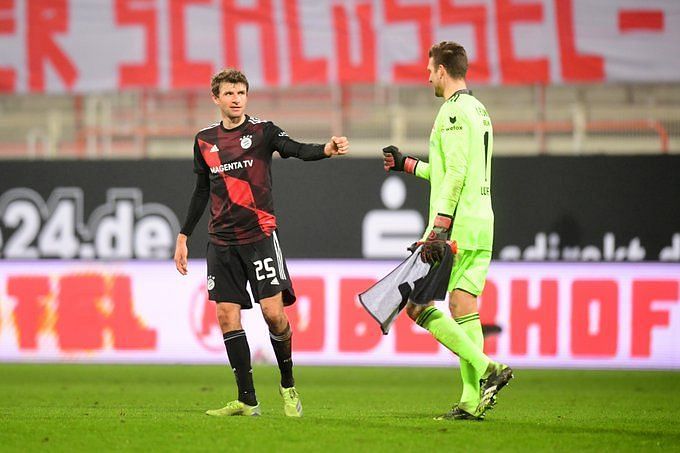 Thomas Muller acknowledges Manuel Neuer&#039;s fabulous performance.