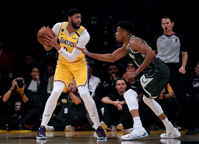 Milwaukee Bucks v Los Angeles Lakers