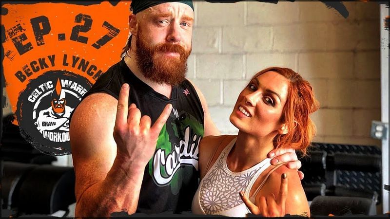 WWE Superstars Seth Rollins, Becky Lynch Present Award, Pose