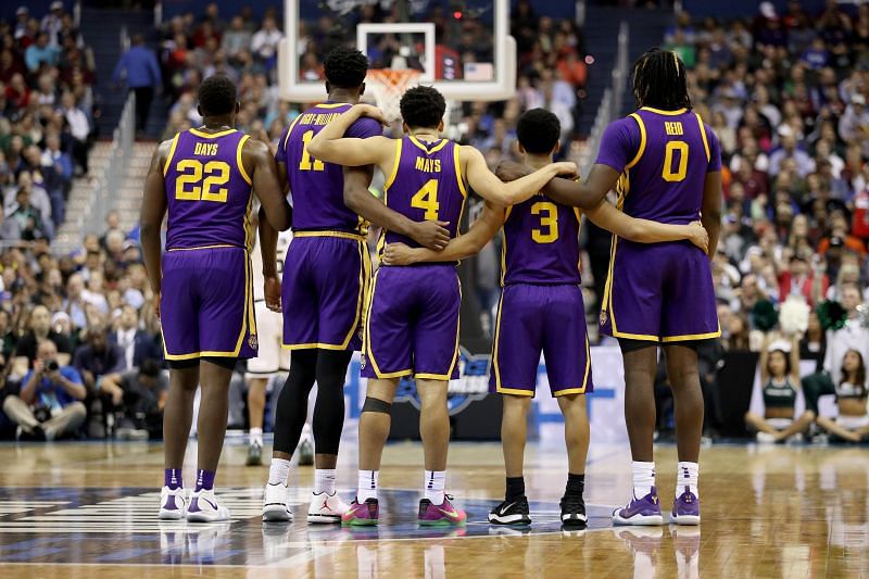 Darius Days, Kavell Bigby-Williams, Skylar Mays, Tremont Waters, and Naz Reid of the LSU Tigers