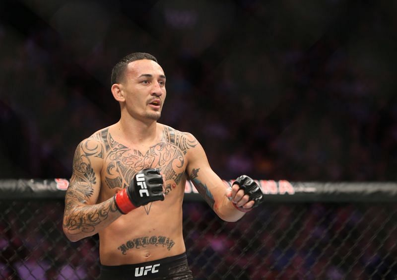 "I am coming for your job at the desk" - Max Holloway's hilarious call