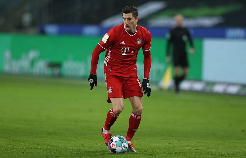 Robert Lewandowski scored his 21st Bundesliga goal of the season for Bayern Munich.