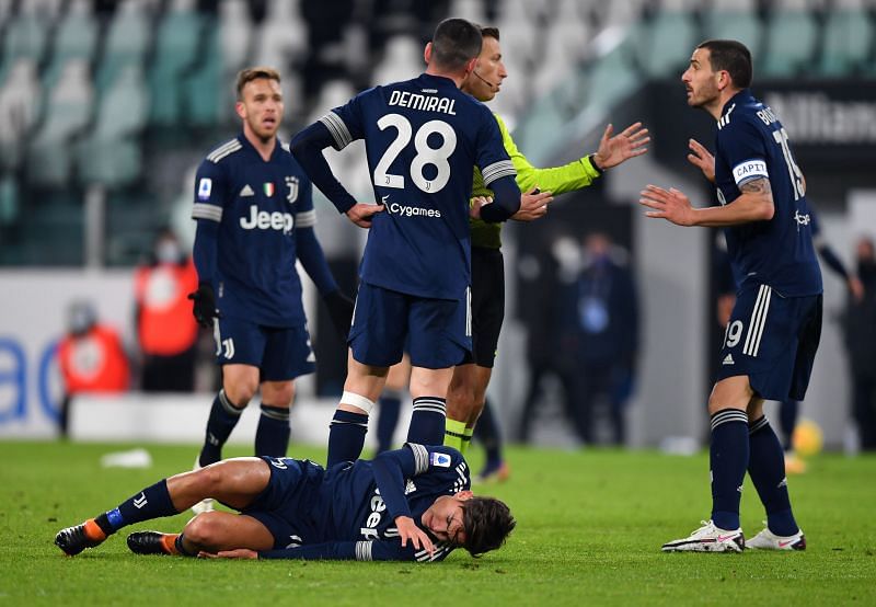 Paulo Dybala suffered a knee-ligament injury.