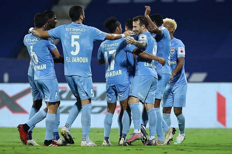Mumbai City FC can claim the top spot in the ISL with a win over the Blues (Courtesy - ISL)