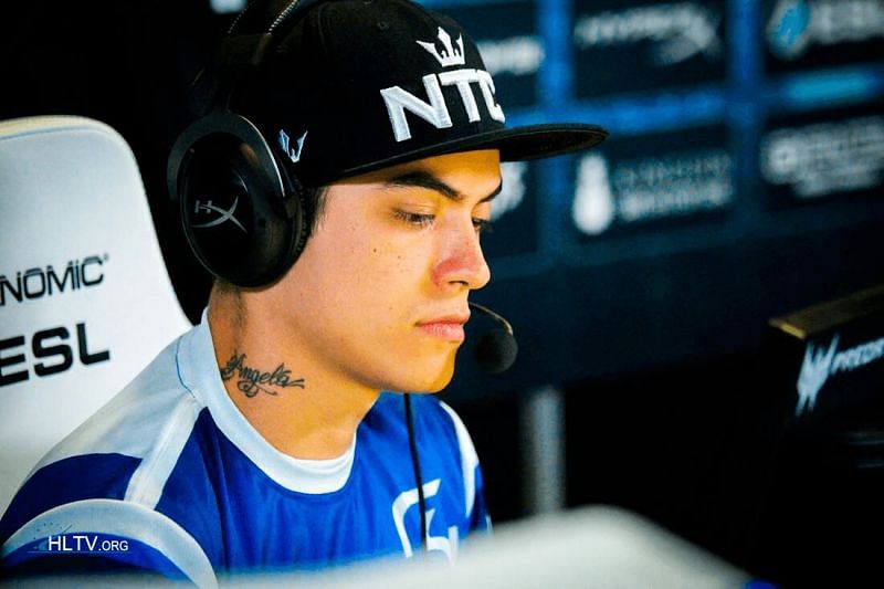 waveigl opinião polêmica coach fnx 