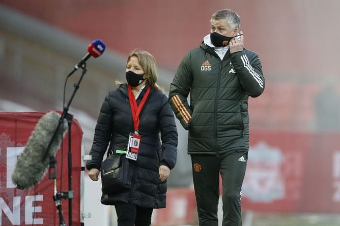 Manchester United Transfer News Roundup: Two European giants battle for Red Devils star, club make surprising offer for ex-Premier League ace, and more — 20th January 2021
