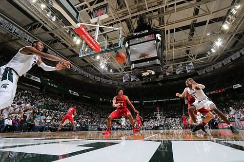 The Rutgers Scarlet Knights and the Michigan State Spartans will face off at the Breslin Student Events Center on Wednesday