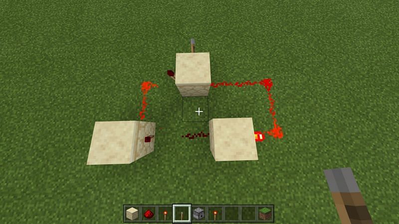 How To Make A Redstone Clock In Minecraft Materials Crafting Guide Uses